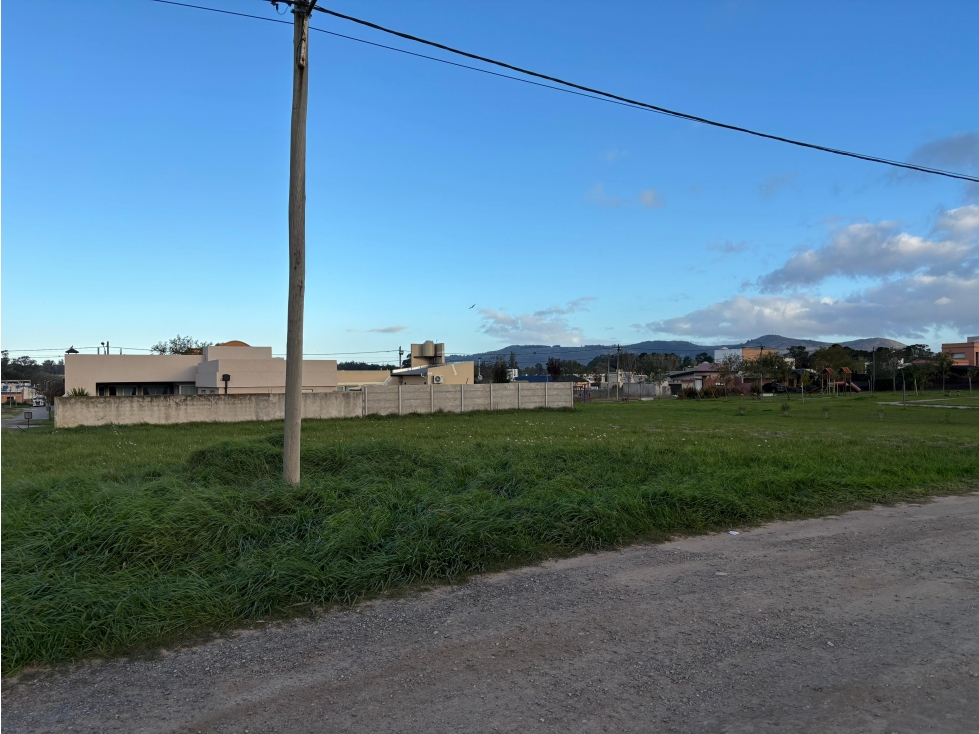 Lote en esquina en Graduados, Tandil Nuevo en el mercado - 6