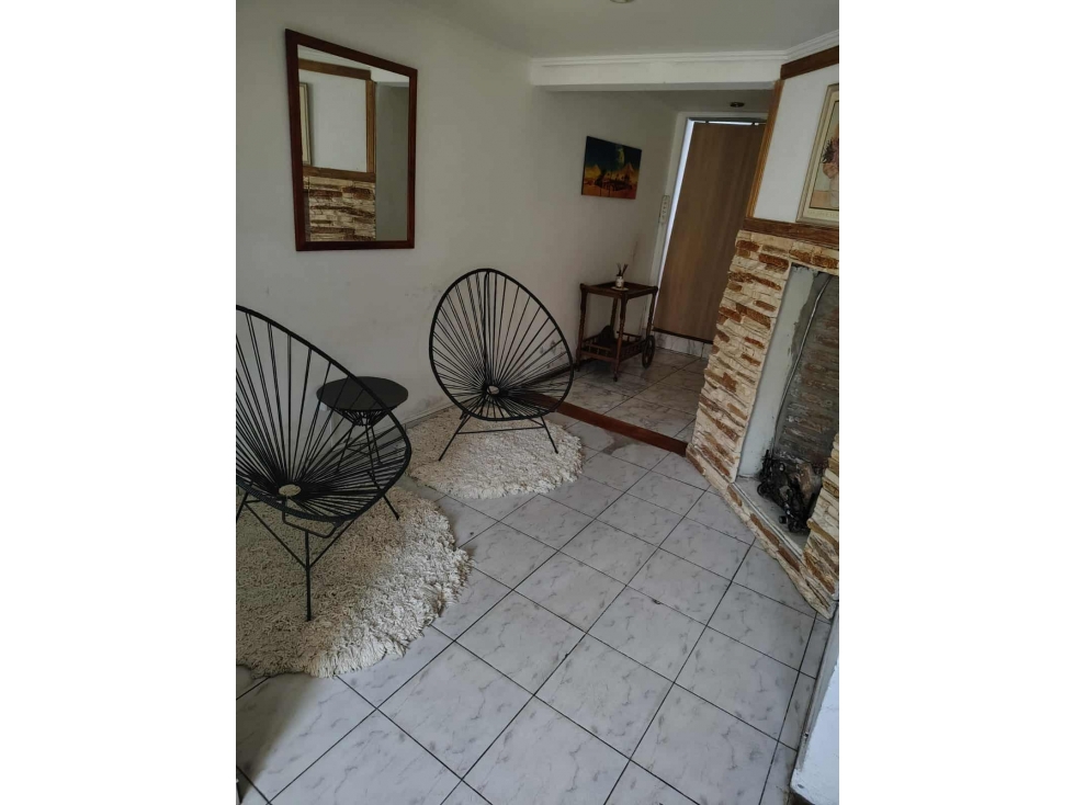 CASA EN VENTA, BARRIO ARCO IRIS 1 - 1