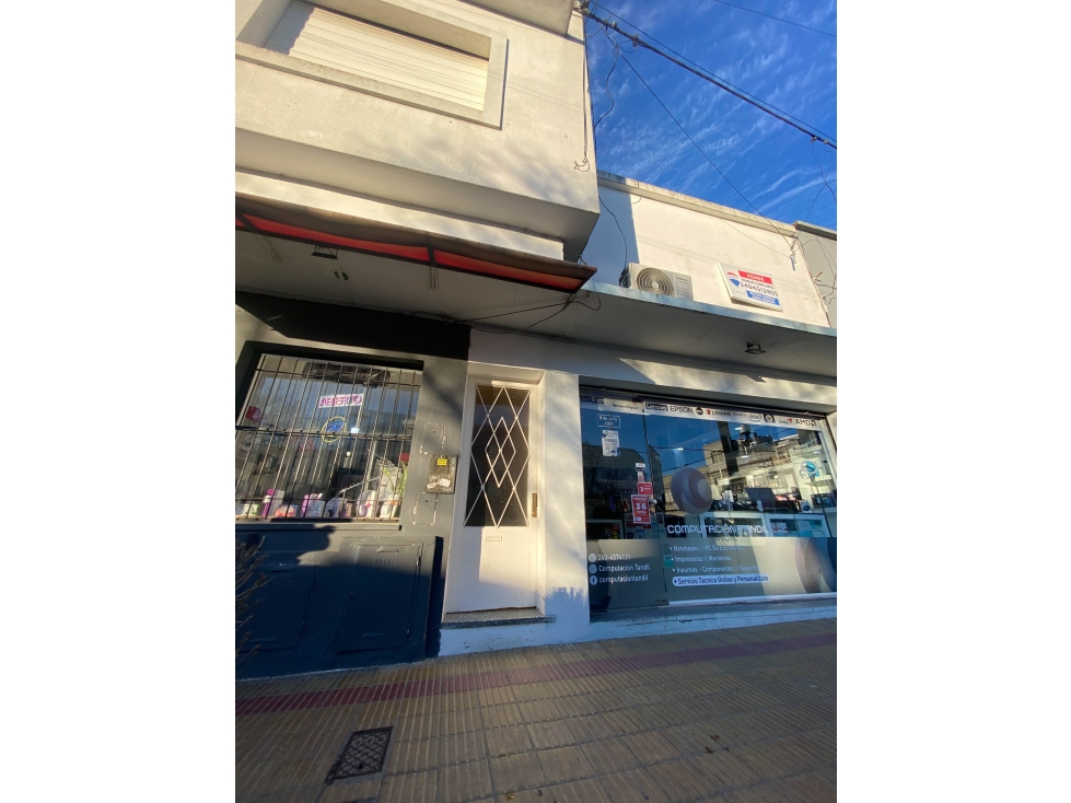 Casa de 2 dormitorios, buena ubicación! - 1