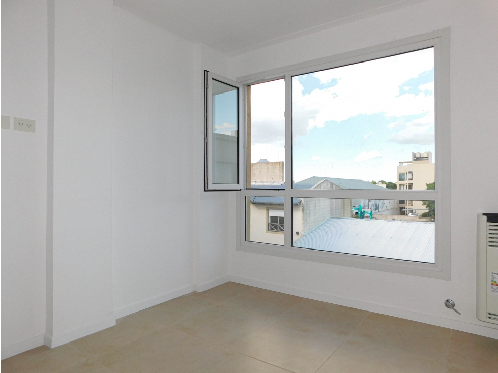 TANDIL Venta Departamento a Estrenar, 1 dorm. y cochera en semi-centro - 6