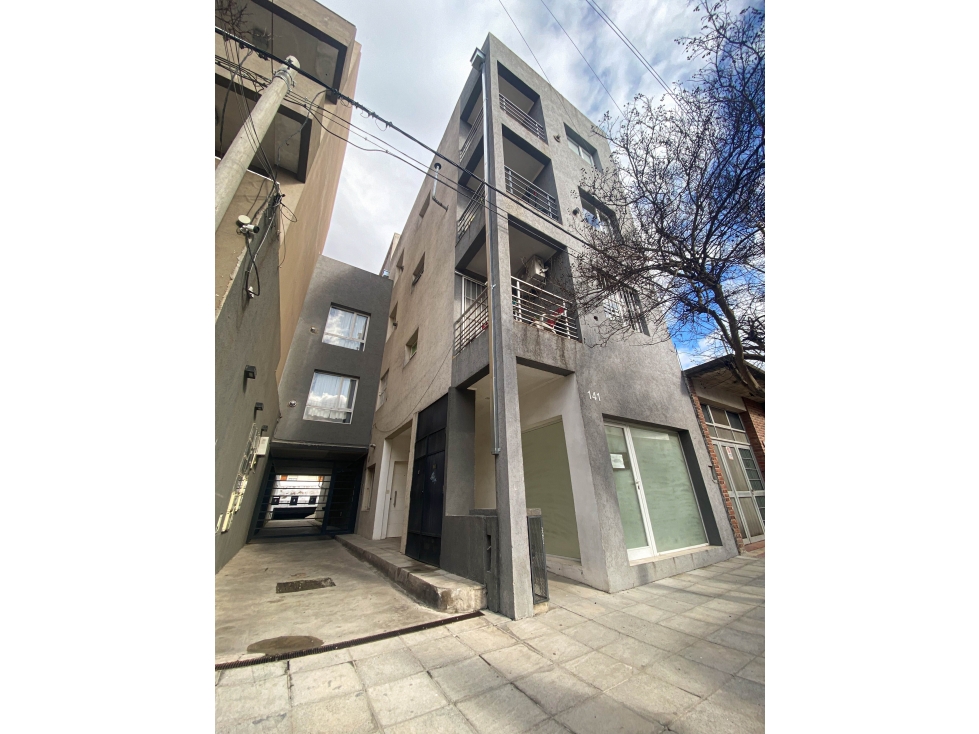 Departamento en alquiler 1 dormitorio con cochera zona semicéntrica