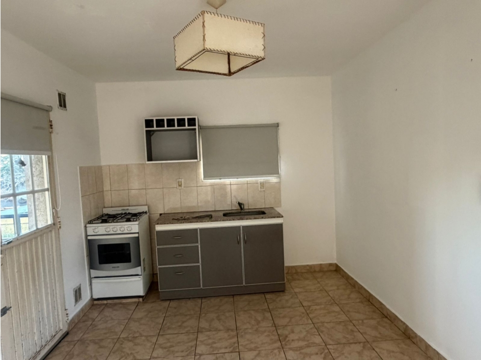 Departamento 2 ambientes Primer piso Alquiler mensual. Tandil