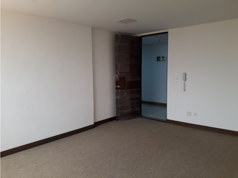 Venta Arriendo Oficina CEOT - 2