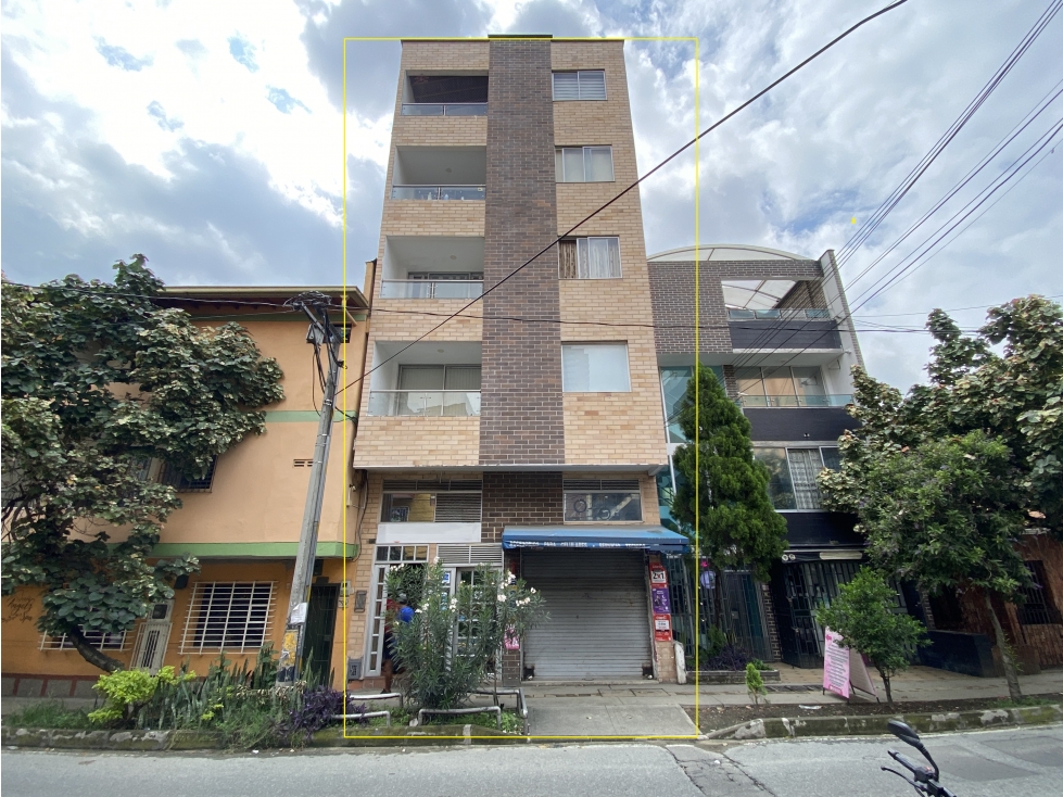 EDIFICIO EN VENTA EN BELEN CERCA AL C.C. LOS MOLINOS