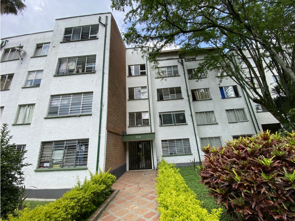 APARTAMENTO EN LOS PINOS