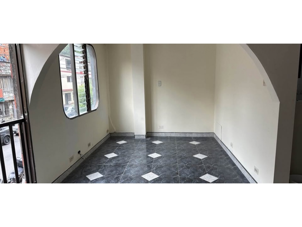 APARTAMENTO EN CRISTO REY GUAYABAL $ 1.700.000 — foto 3