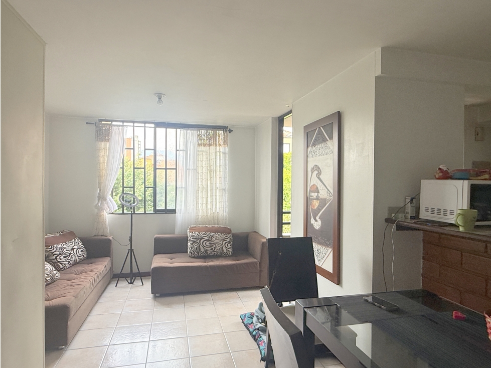 APARTAMENTO EN CALASANZ $ 2.200.000
