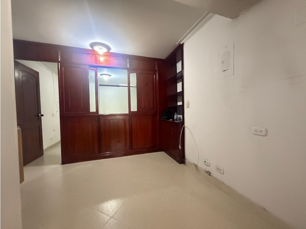 APARTA ESTUDIO EN CALASANZ $ 215.000.000 — foto 4