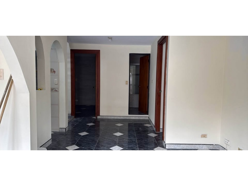 APARTAMENTO EN CRISTO REY GUAYABAL $ 1.700.000 — foto 4