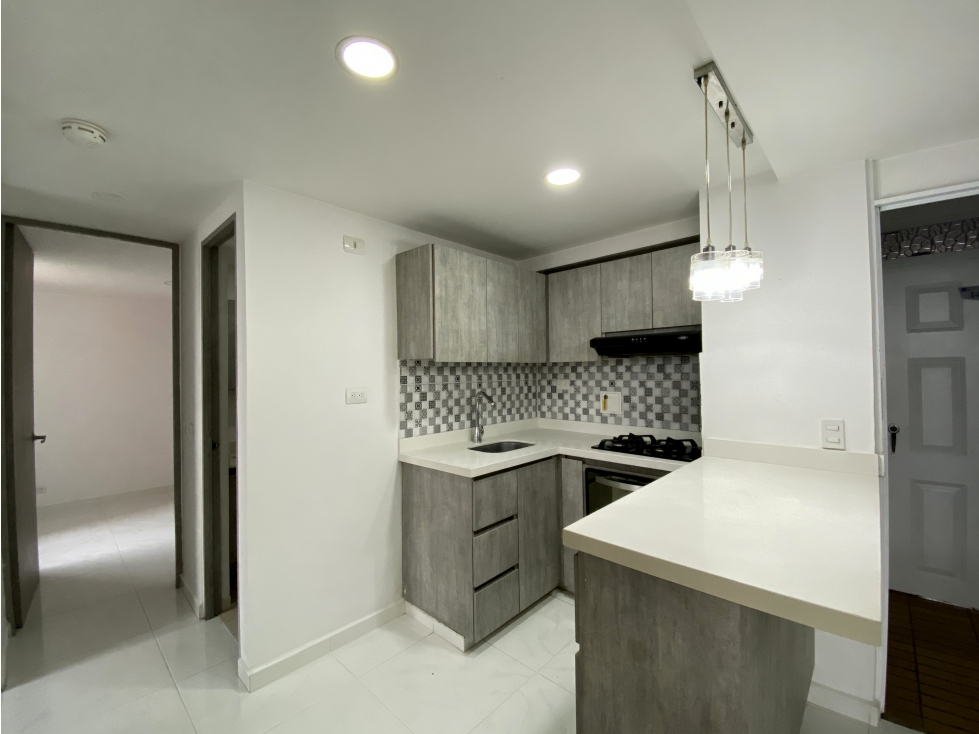 Hermoso apartamento en Pajarito Robledo Luna del Valle - 2