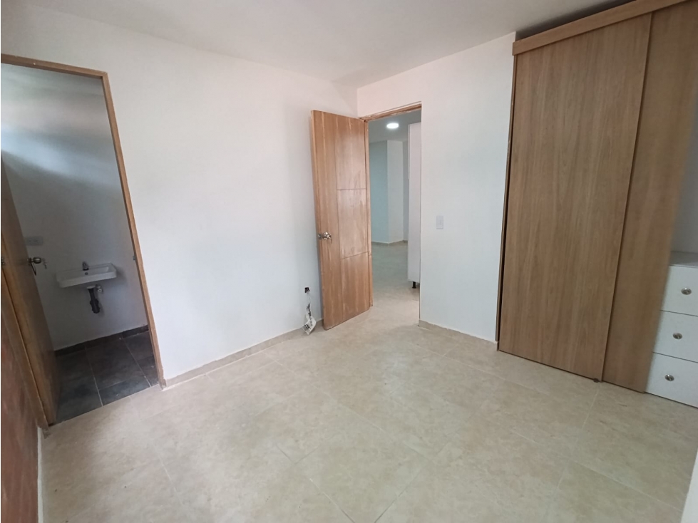 APARTAMENTO EN CALASANZ PARTE BAJA $ 2.400.000 — foto 4
