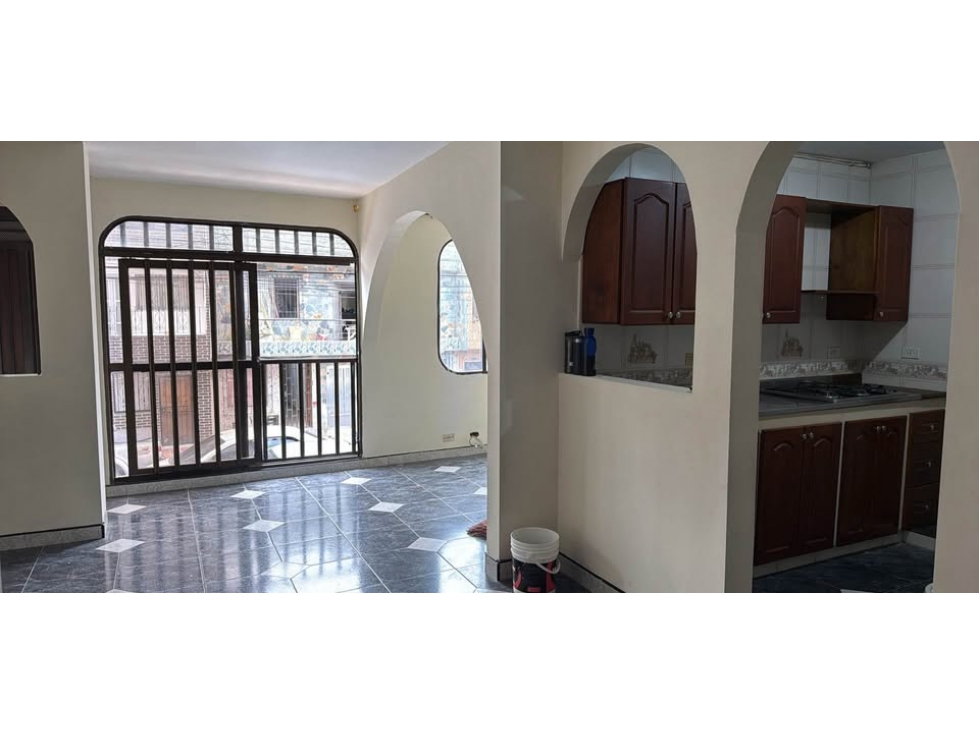 APARTAMENTO EN CRISTO REY GUAYABAL $ 1.650.000 - 1