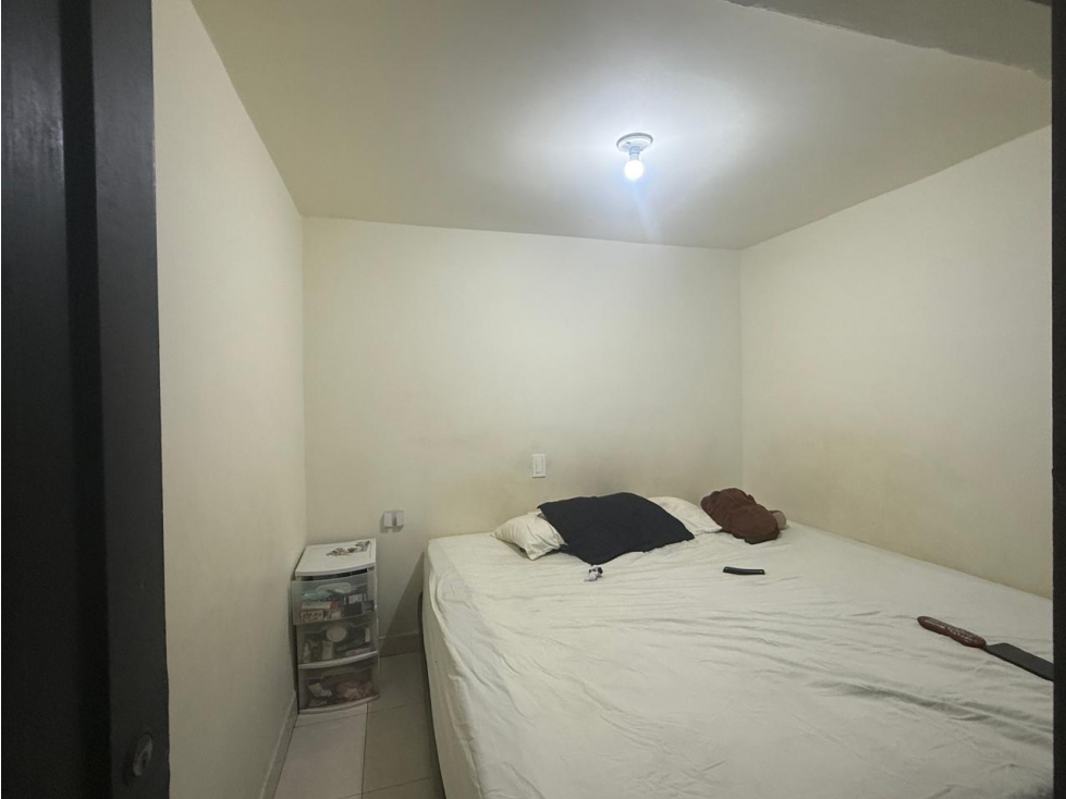 APARTAMENTO Y LOCAL EN LA COLINITA — foto 6