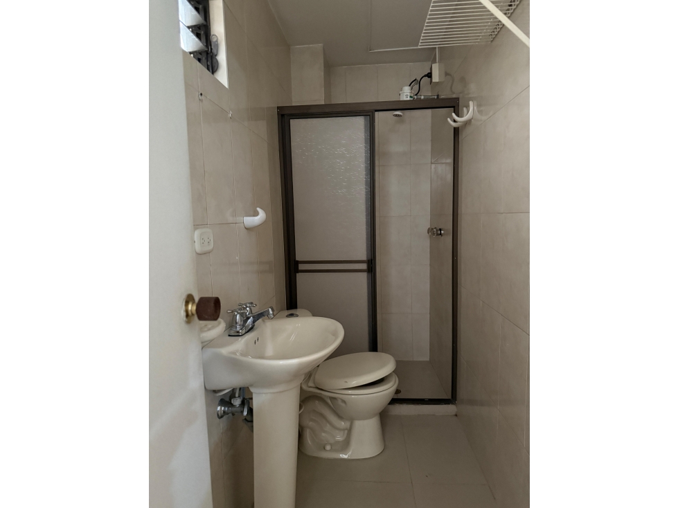APARTA ESTUDIO EN CALASANZ $ 215.000.000 — foto 3