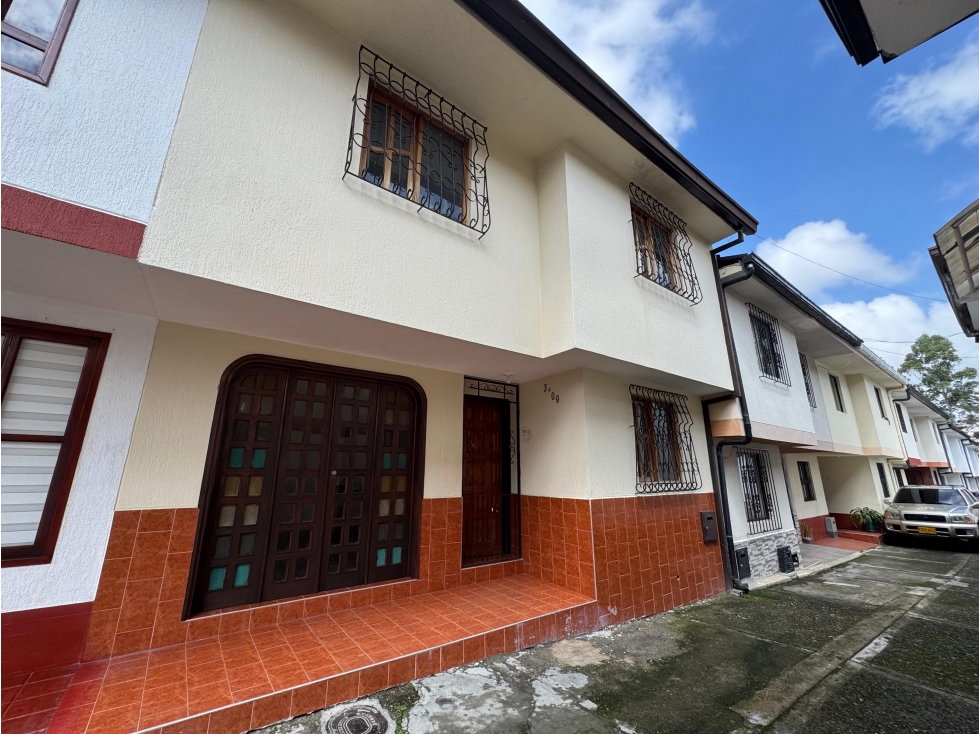 BROKER- CASA REMODELADA URBANIZACIÓN POMONA POPAYÁN - 1