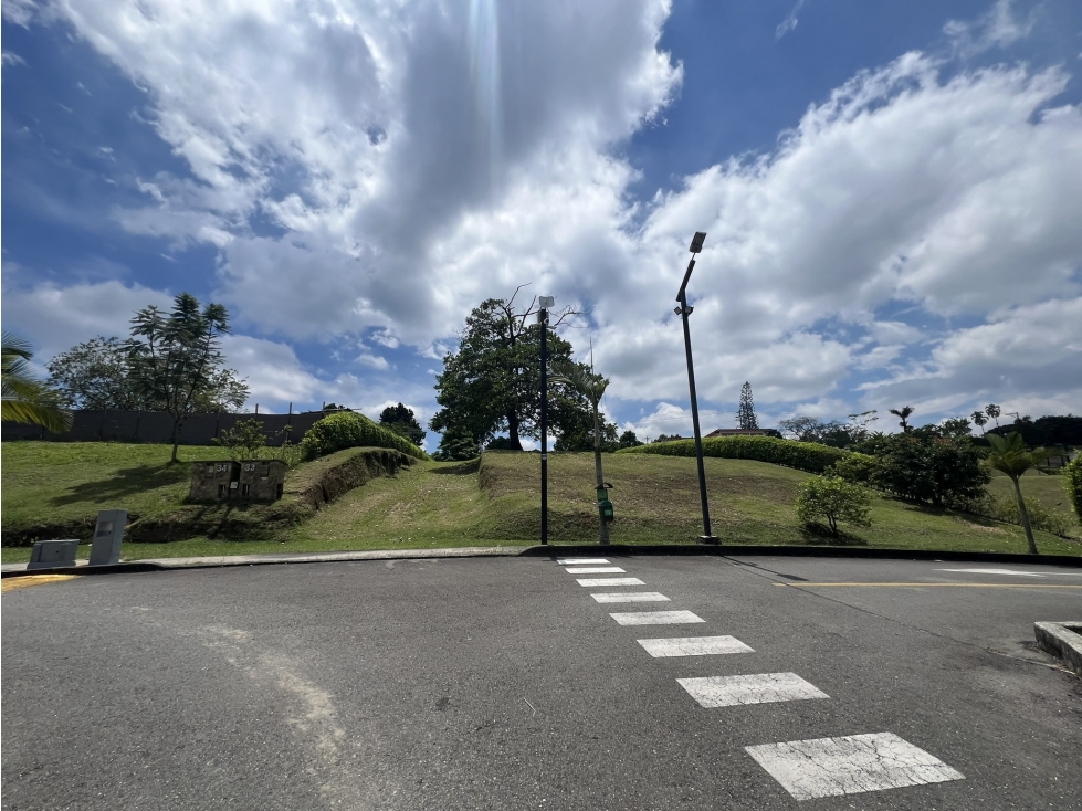 VENTA LOTE EN CONJUNTO CERRADO VIA EL EDEN ARMENIA QUINDIO
