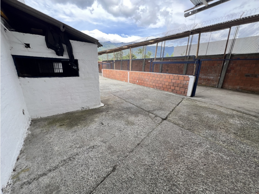 VENTA BODEGA ZONA INDUSTRIAL CALARCÁ QUINDIO - 6