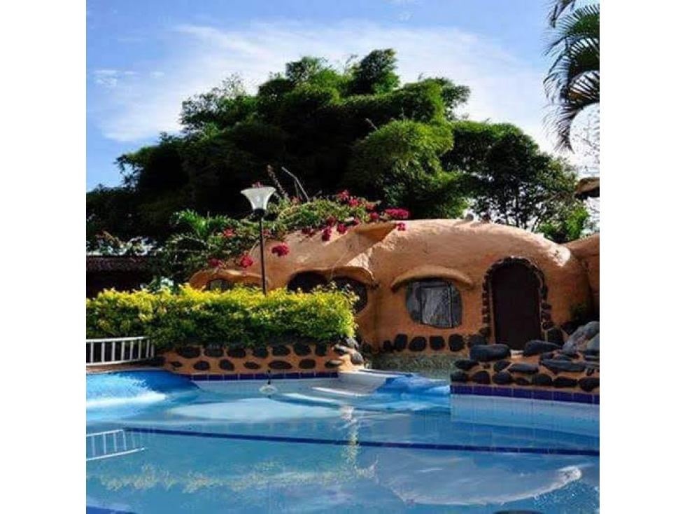 VENTA FINCA HOTEL Y PARQUE TEMATICO EN ARMENIA QUINDIO - 2