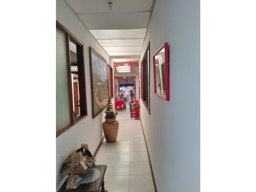 VENTA CASA AMPLIA EN BARRIO RESIDENCIAL EN CALARCA QUINDIO — foto 3