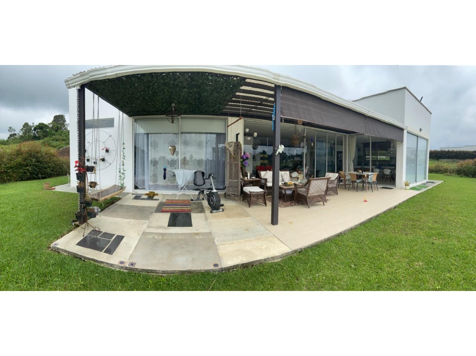 VENTA CASA CAMPESTRE AMPLIA SECTOR CIRCASIA