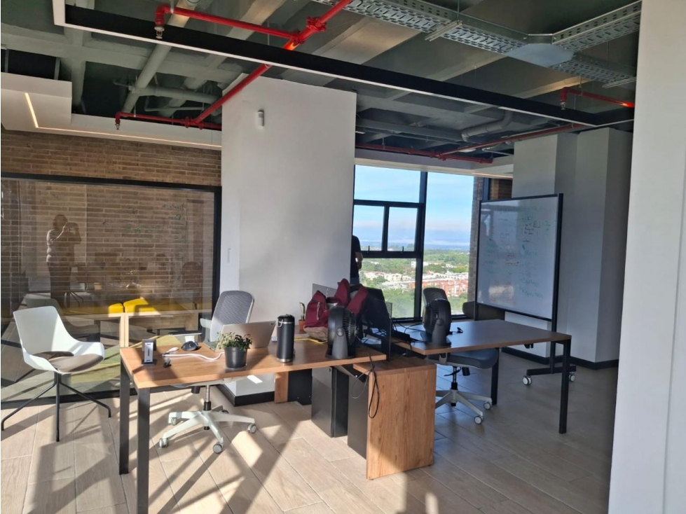 VENTA OFICINA EN CENTRO EMPRESARIAL — foto 3