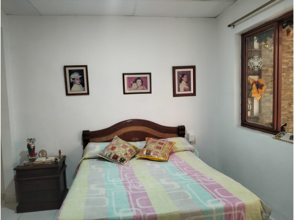 VENTA CASA AMPLIA EN BARRIO RESIDENCIAL EN CALARCA QUINDIO — foto 4