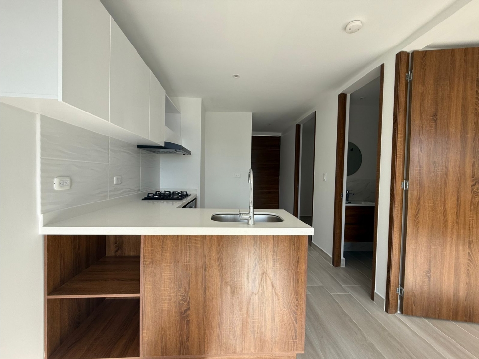 VENTA APARTAMENTO EN LA CASTELLANA ARMENIA — foto 3