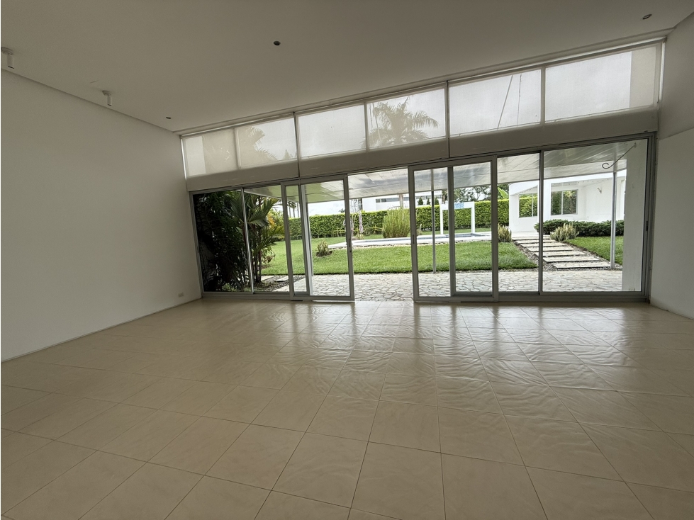 ALQUILER O VENTA CASA CAMPESTRE SECTOR CLUB CAMPESTRE