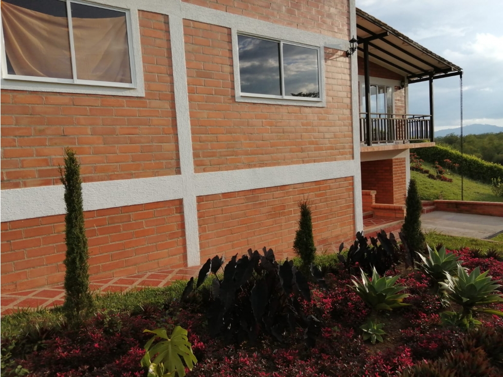 VENTA CASA CAMPESTRE VIA QUIMBAYA ALCALA (V.) - 3
