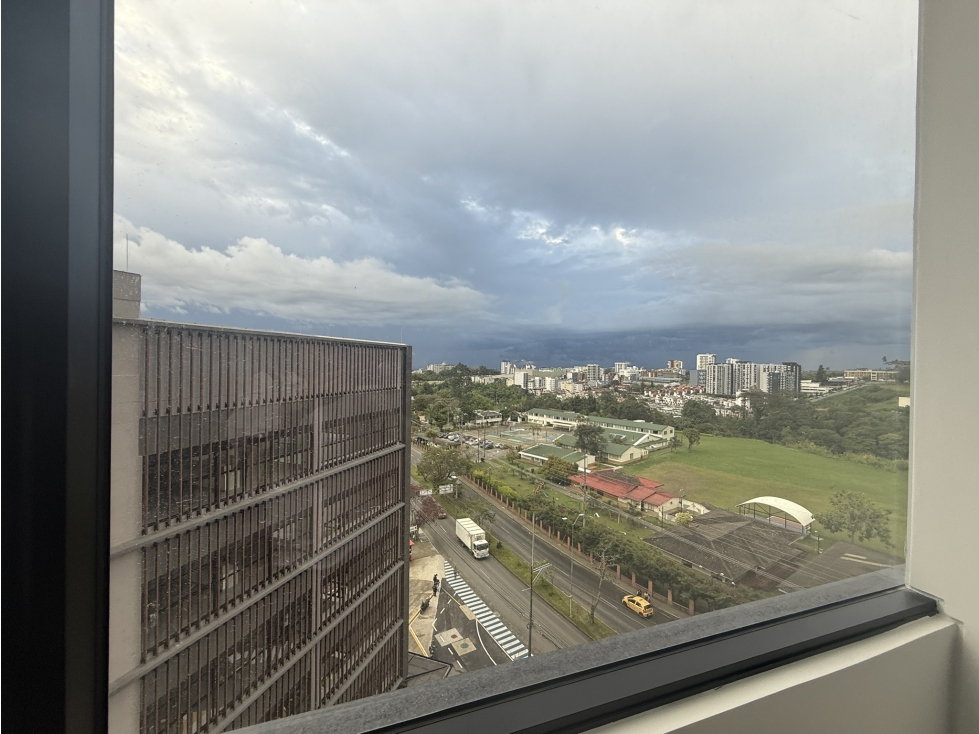 ALQUILER CONSULTORIO SOBRE AVENIDA CENTENARIO - 6