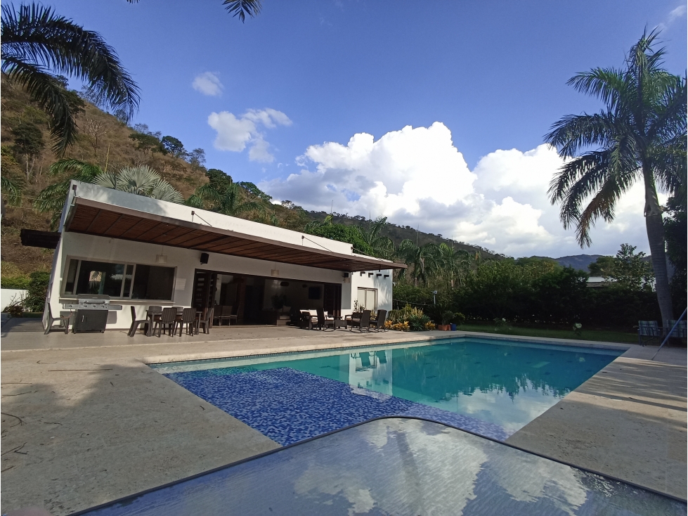 Casa campestre en venta en Sopetrán, sector San Nicolás - 1