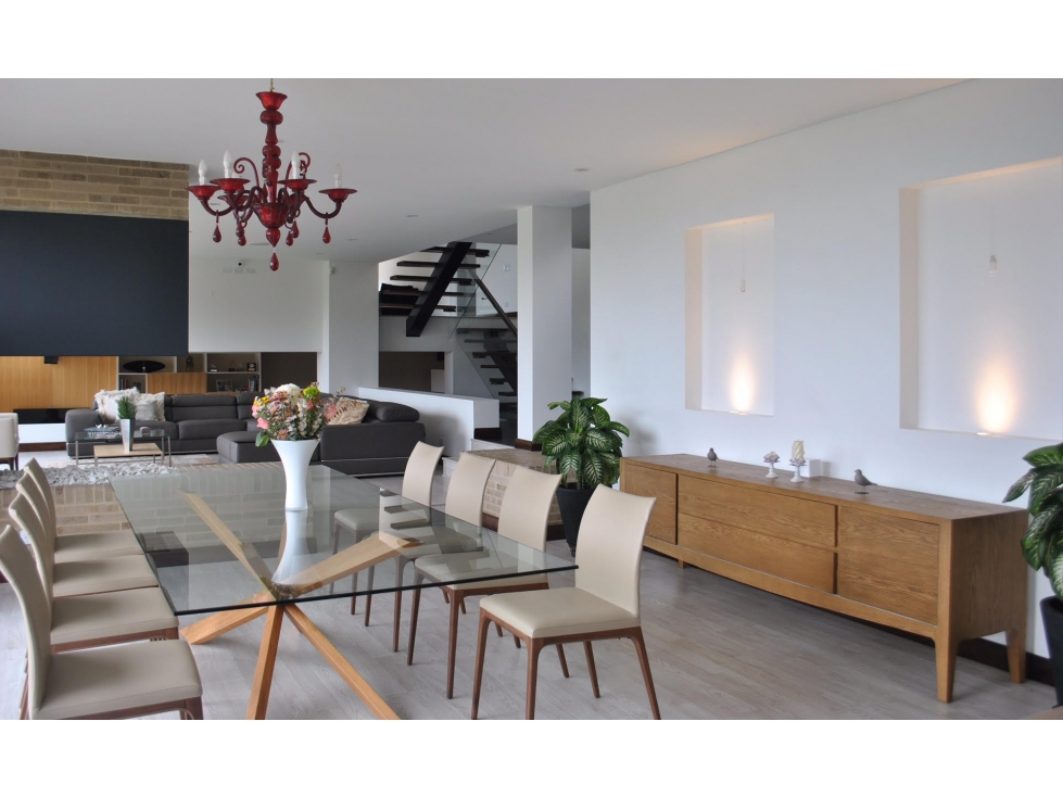 Casa Arriendo Yerbabonita 360m2 5h 5.5b CBS 5pq Est 2dep Terraza:160m2 - 5