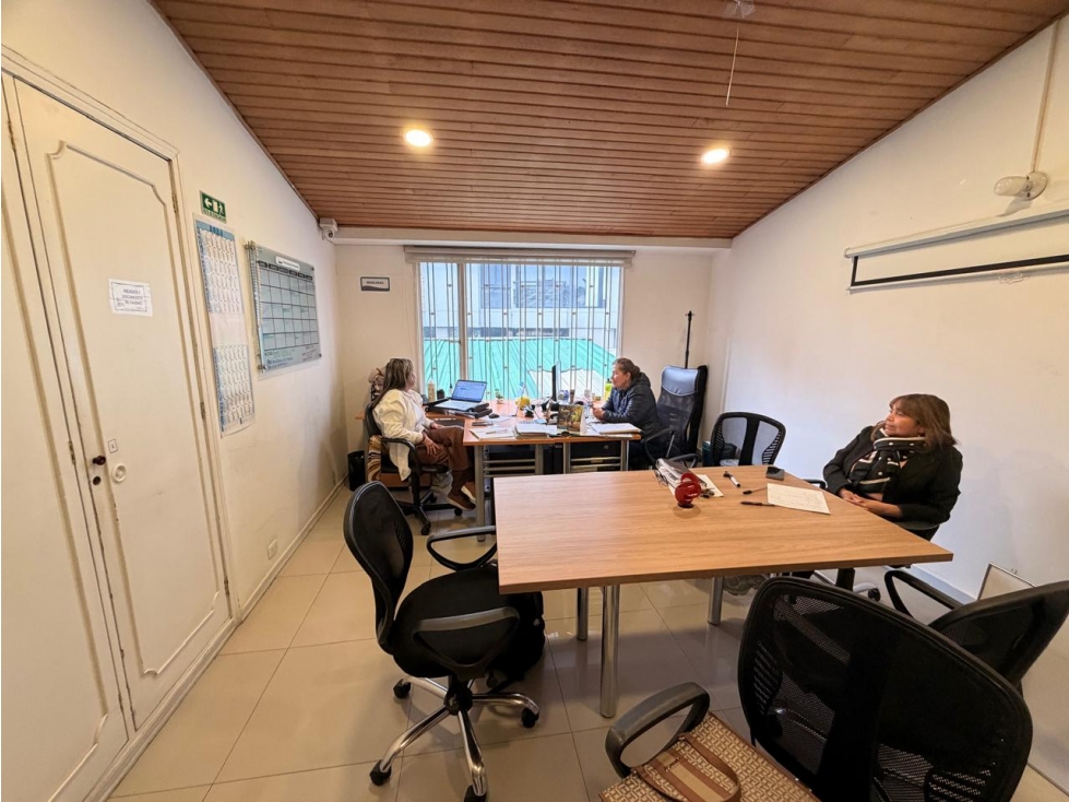 Venta Oficina o consultorio contador 345 M2 — foto 4