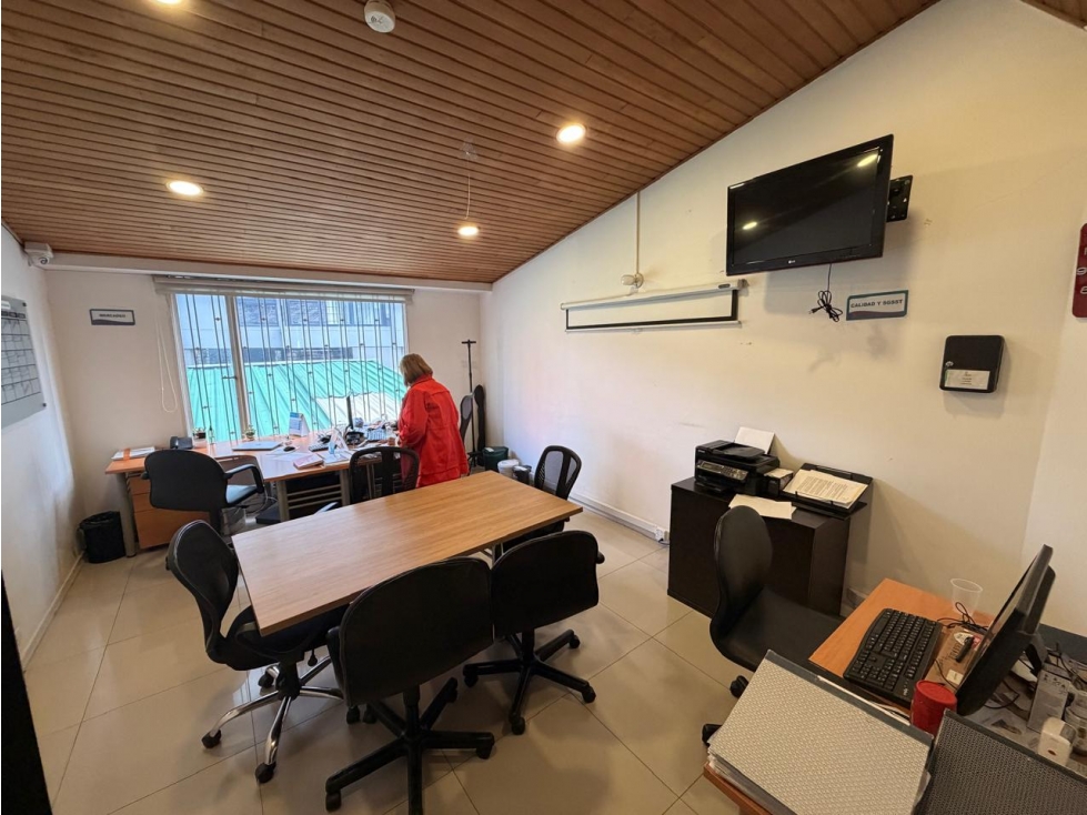 Venta Oficina o consultorio contador 345 M2 — foto 5