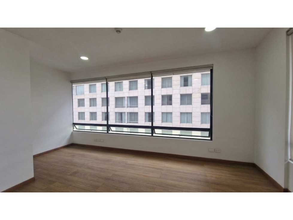 Arriendo Ofc Capital Center II 1bañ-1parq - 4
