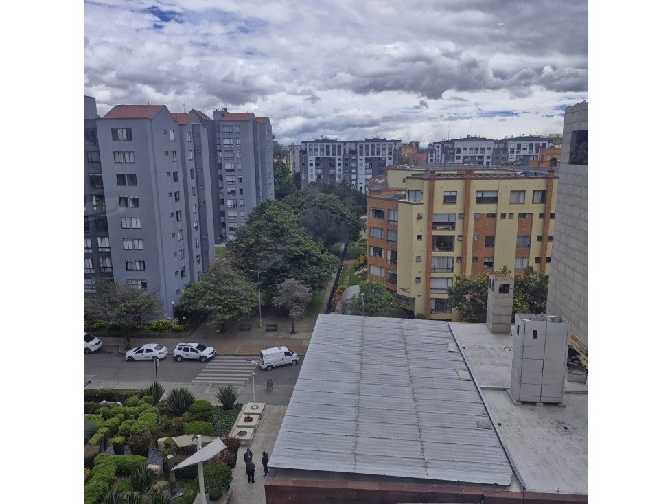 Arriendo Ofc Capital Center II 1bañ-1parq - 3