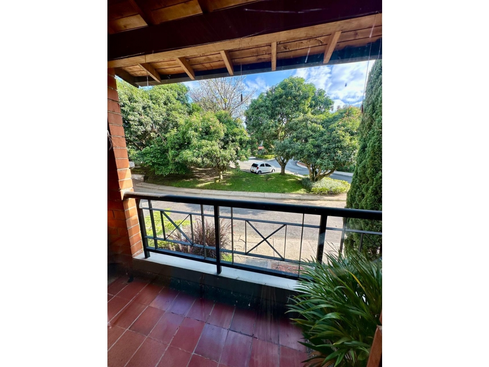 Oportunidad Casa en venta Envigado cerca al Mall La Sebastiana