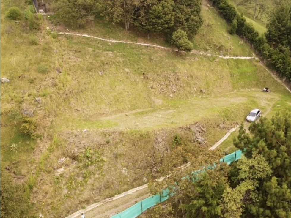 Lote en parcelación en venta El Escobero — foto 2