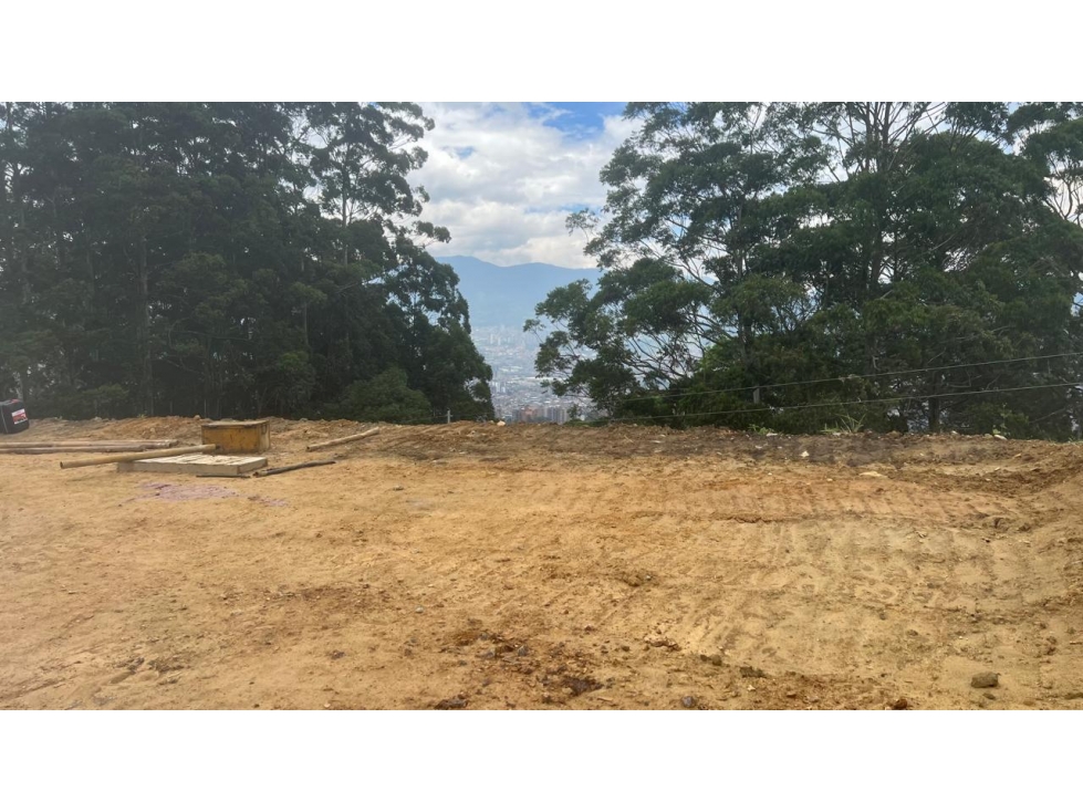 Lote en venta parcelación Envigado
