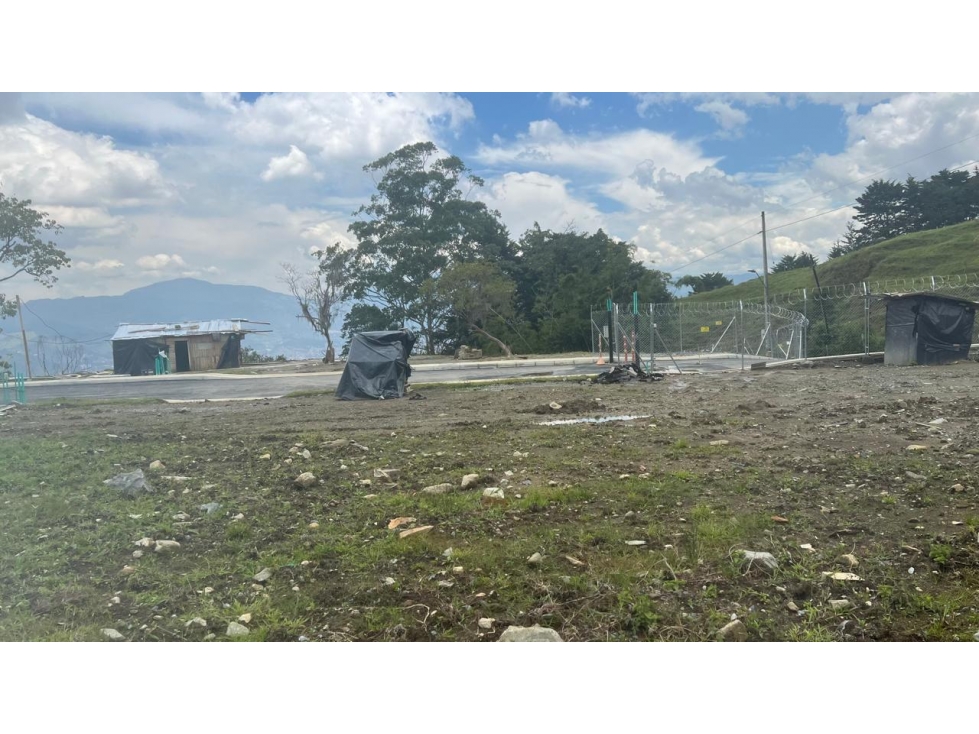 Lote en venta parcelación Envigado