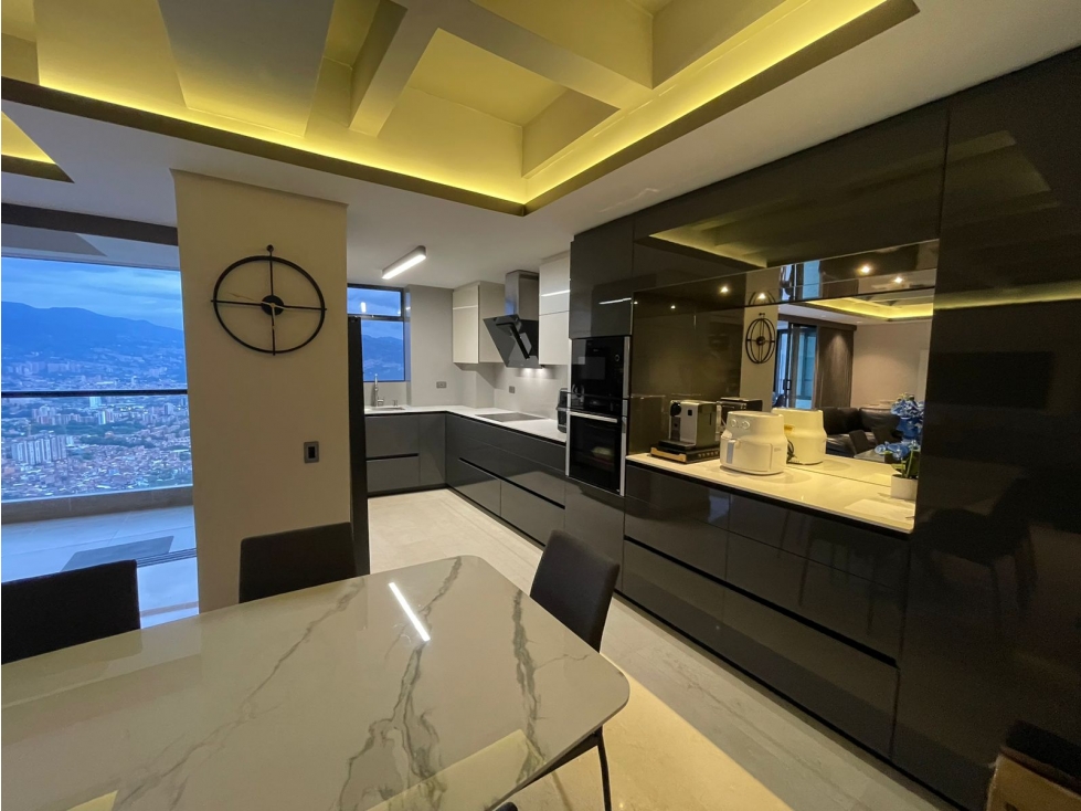 Penthouse Duplex en venta Loma de Las Brujas - Envigado