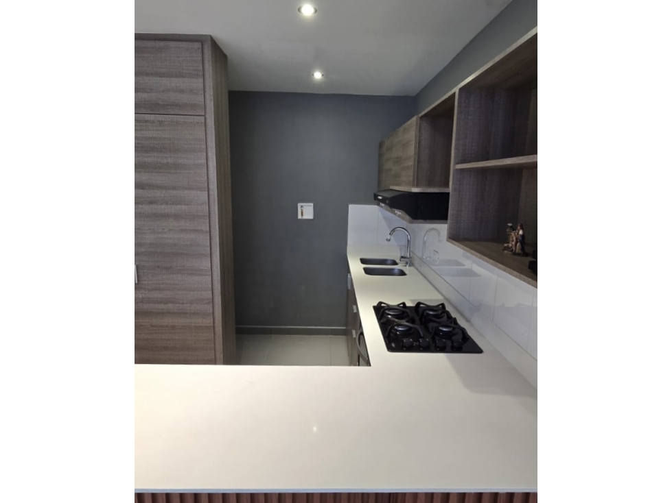Apartamento en Venta en Loma el Escobero — foto 3