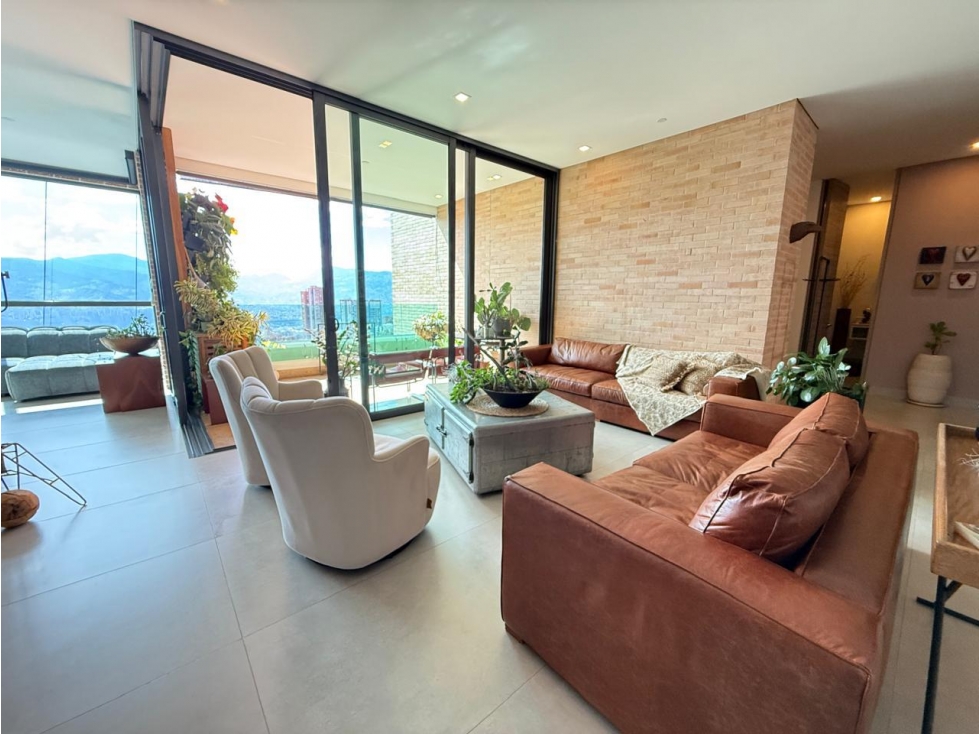 Apartamento en Venta en Loma De Los Balsos El Poblado