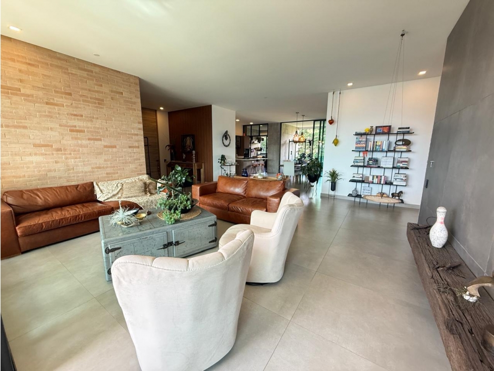 Apartamento en Venta en Loma De Los Balsos El Poblado — foto 2