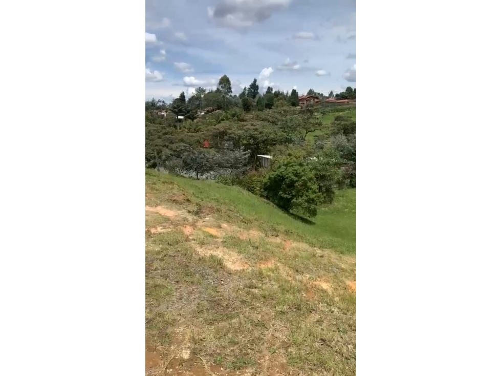 Lote en Venta en Transversal de La Montaña Envigado - 3