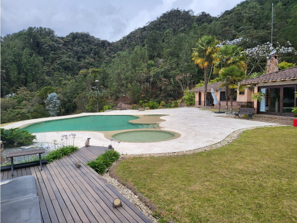 Casa Campestre en venta Alto del Escobero Envigado