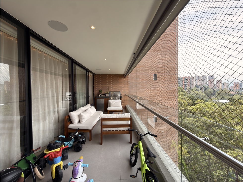 Apartamento en venta Cola del Zorro El Poblado Medellín — foto 2