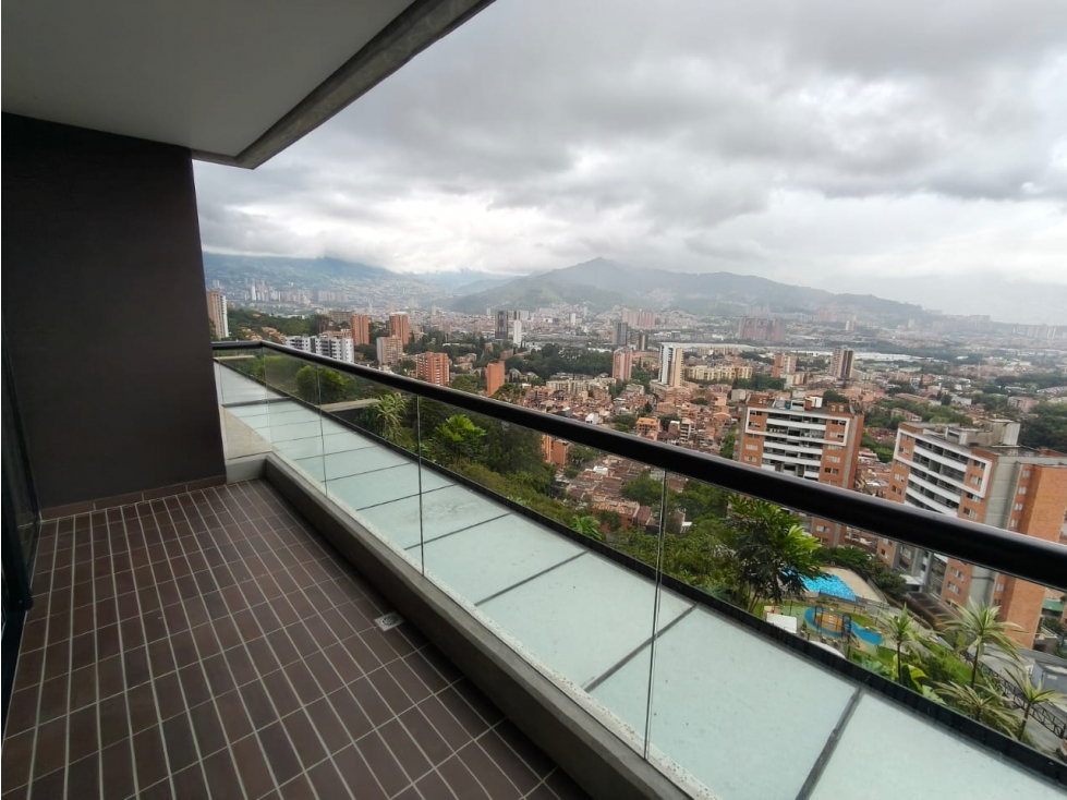 Venta apartamento en Envigado, sector El Trianon — foto 3