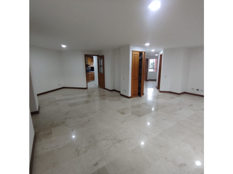 Apartamento En Venta Laureles Primer Parque Medellín