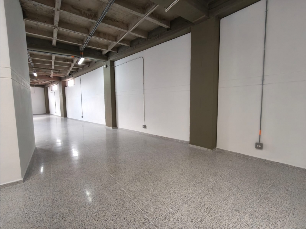 Bodega en arriendo, Medellín, Belen, cerca al parque. — foto 6